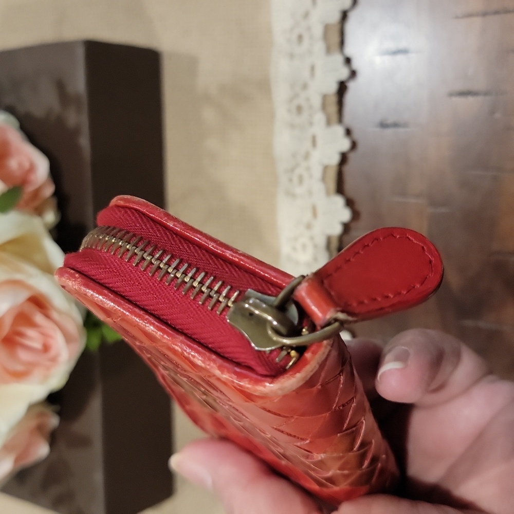 Authentic Bottega Veneta card wallet - Picture 4 of 8